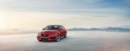 jaguar xe_03