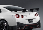 nissan gt r nismo 19