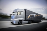 Mercedes Benz Future Truck 2025 01