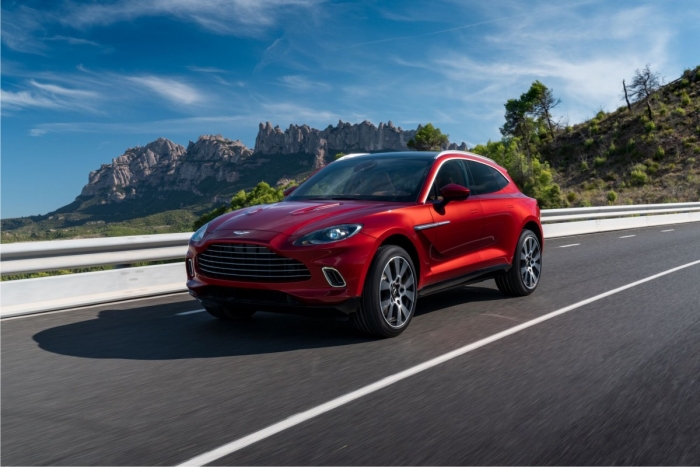 SUV-ul de lux Aston Martin DBX - lansat şi în România