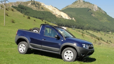 Dacia a lansat oficial Duster Pick-Up