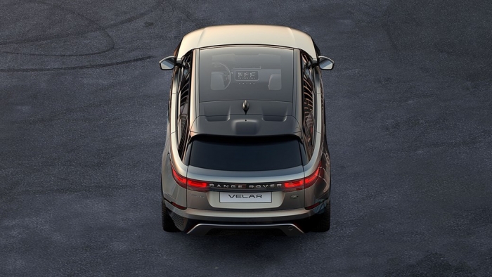 Noul Range Rover Velar se echipează pentru Geneva
