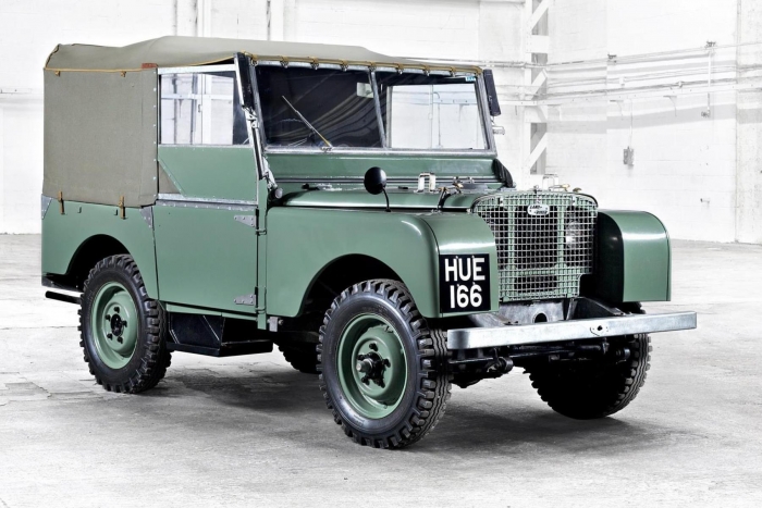Land Rover marchează aniversarea a 70 de ani printr-o transmisiune online