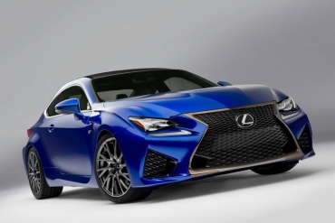 Test cu noul Lexus RCF