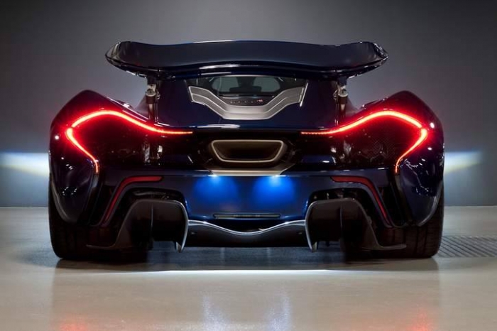 McLaren P1