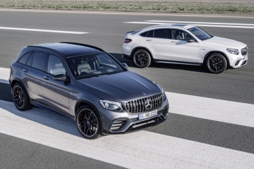 Cu o săptămână înainte de New York Motor Show Mercedes Benz ne prezintă noile modele AMG GLC 63 SUV și GLC 63 Coupe