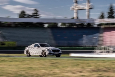 Încă un teaser cu noul C63 AMG Coupe