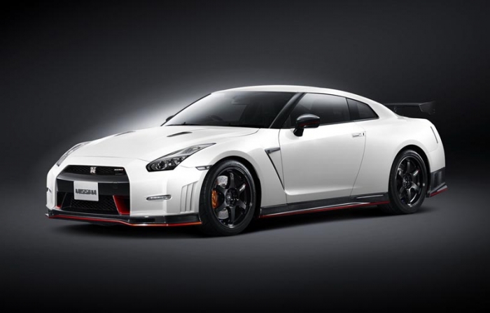 GT-R Nismo, la lucru pe circuitul Sodegaura