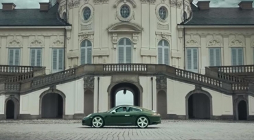 Cine au fost norocoşii care au condus exemplarul Porsche 911 cu numărul 1.000.000? - VIDEO