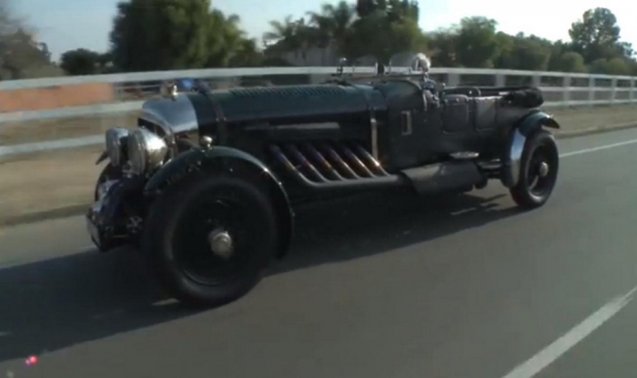 Bentley uriaş, în colecţia lui Jay Leno