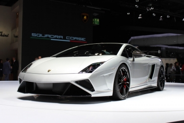 Squadra Corse, de pe circuit pe stradă