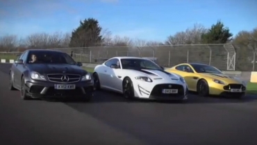 Trei „monştri”, alergaţi pe circuit