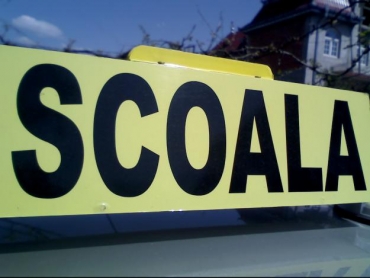 Se scumpeşte şcoala de şoferi