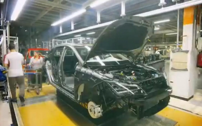 Noul Leon ST, fabricat în 2 minute