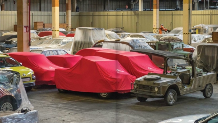 65 de mașini de colecție Citroën au fost vândute prin licitație online