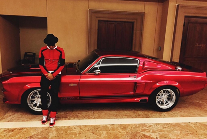 Ce conduce un campion mondial de Formula 1?