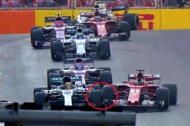 Sar scântei în Formula 1! Ricciardo câștigă în Azerbaidjan după ce Vettel îl lovește de două ori pe Hamilton!