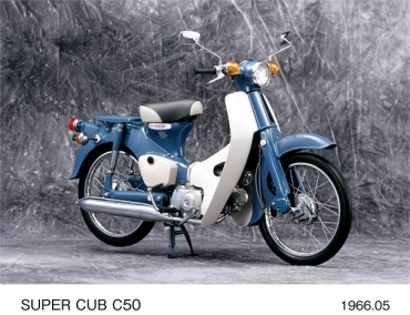 Honda celebrează cele 100 de milioane de motociclete Super Cub produse la nivel mondial