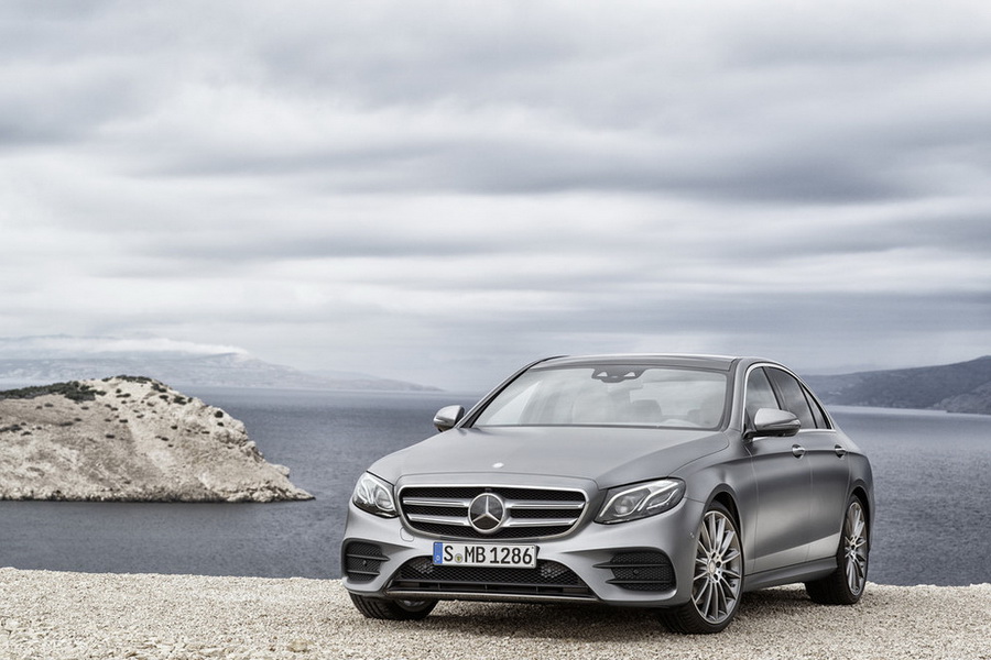 Noul Mercedes E-Class, deconspirat