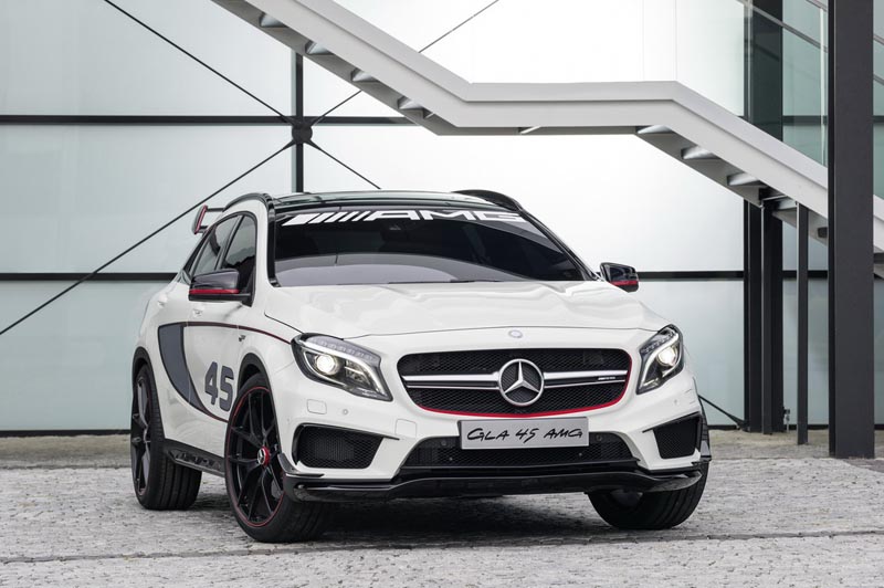 Mercedes a lansat conceptul noului GLA 45 AMG