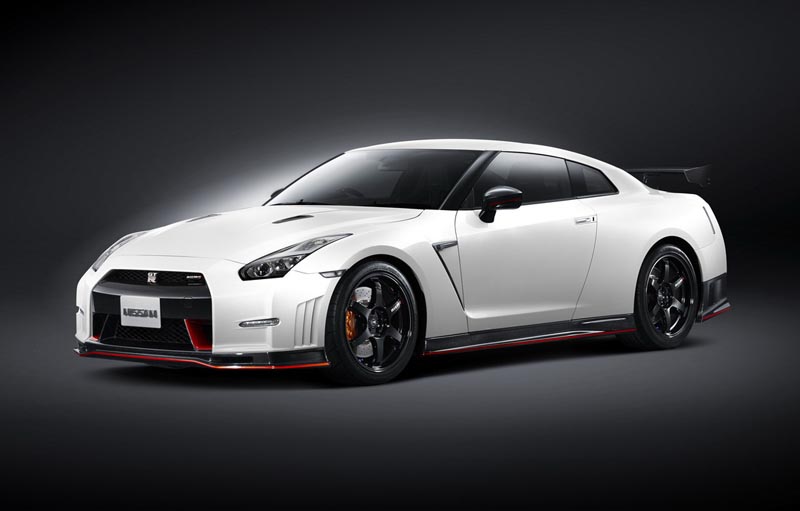 GT-R Nismo, la lucru pe circuitul Sodegaura
