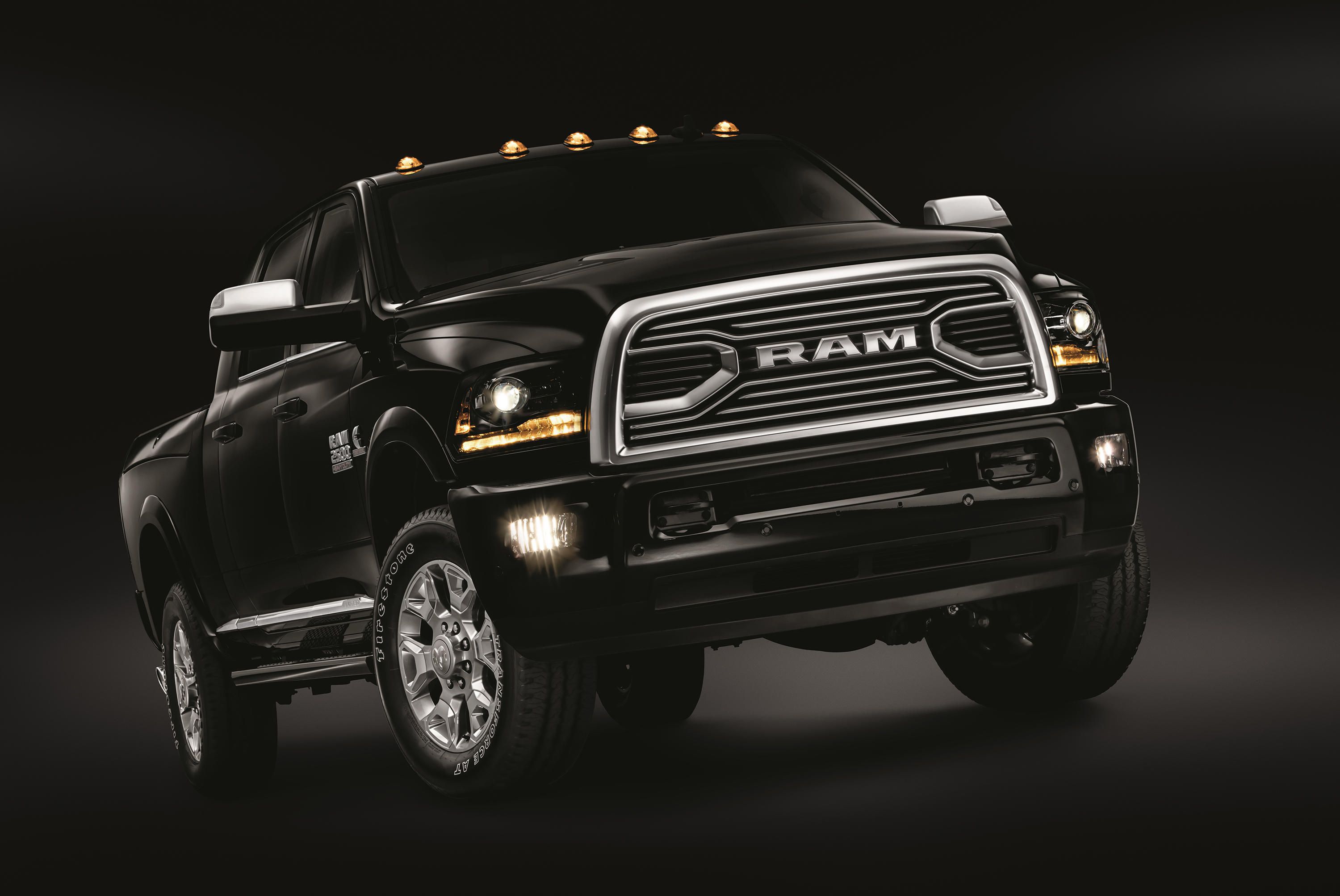 Trendul continuă cu 2018 Ram Limited Tungsten Edition