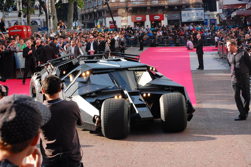 Batmobil-ul, testat de Jay Leno