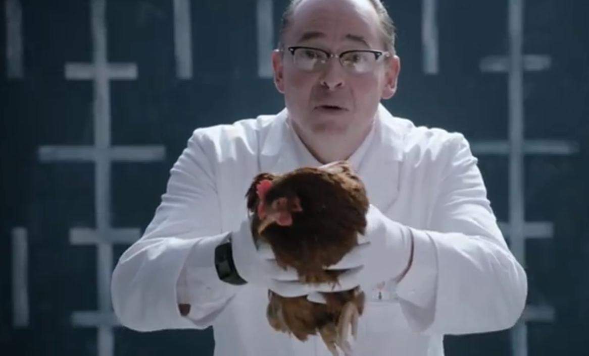 Jaguar râde de Mercedes