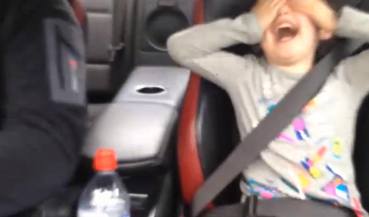 „Să nu-i spui mamei!”