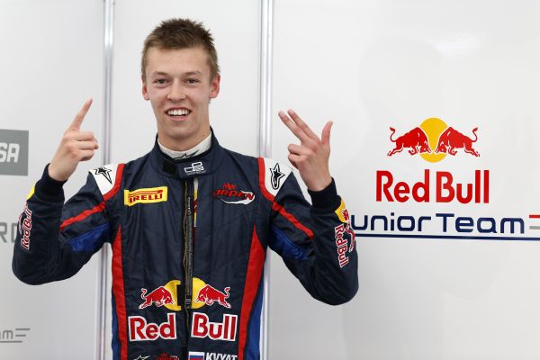 Daniil Kvyat, noul pilot de Formula 1 al Toro Rosso