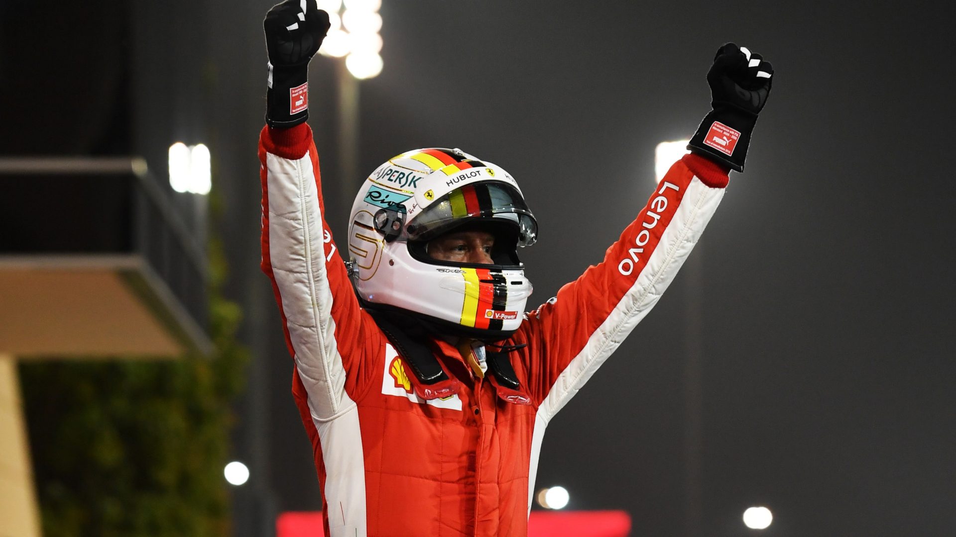 Vettel - două din două