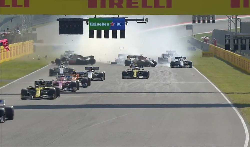 Dublă Mercedes în cursa cu numărul 1000 pentru Ferrari în istoria Formulei 1