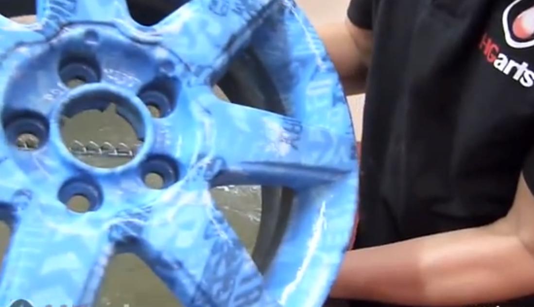 Hidroimprimarea, noua modă în tuning
