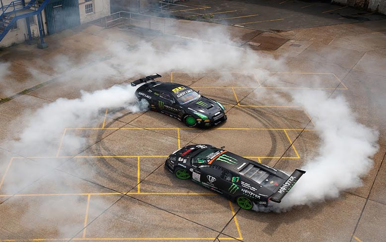 BattleDrift: Lamborghini Murcielago vs Nissan GT-R