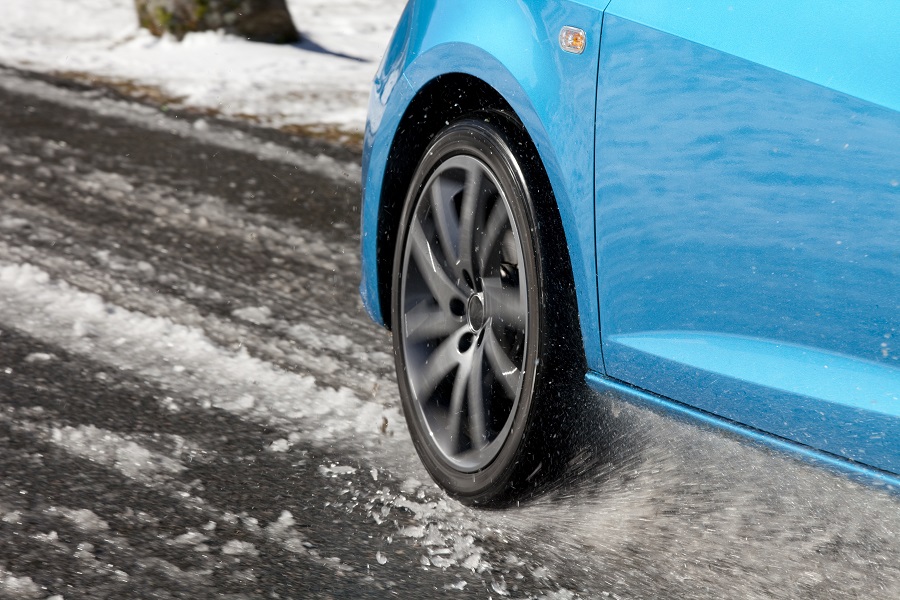 Mulți șoferi europeni utilizează anvelope necorespunzătoare. Unde se situează România?